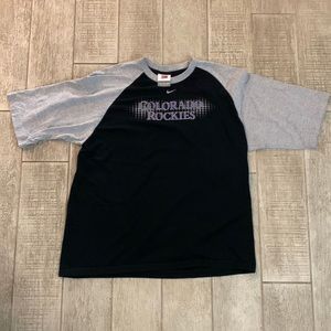 Vintage 2007 Colorado rockies 3/4 sleeve length shirt